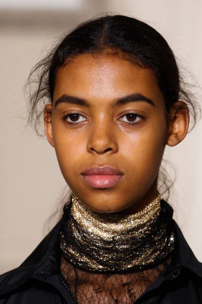 Look 23